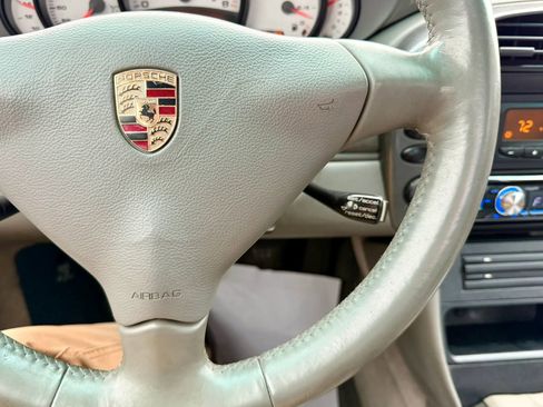 Used 2004 Porsche 911 Carrera 4S AWD/4WD image 34