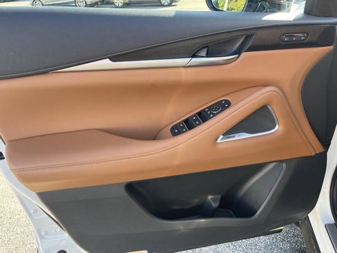 Certified 2022 INFINITI QX60 Sensory w/ Cargo Package image 10