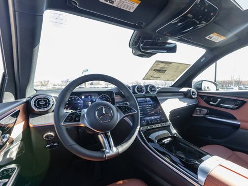 New 2026 Mercedes-Benz GLC 300 4MATIC image 18