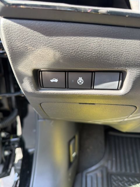 Used 2026 Nissan Sentra SV w/ SV Convenience Package FWD image 11