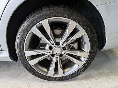 Used 2016 Mercedes-Benz C 300 4MATIC Sedan w/ Multimedia Package image 14