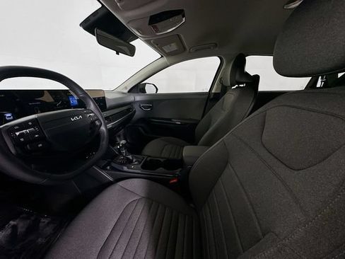 Used 2025 Kia K4 EX FWD image 20