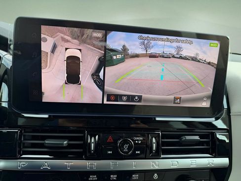 New 2026 Nissan Pathfinder SL AWD/4WD image 19