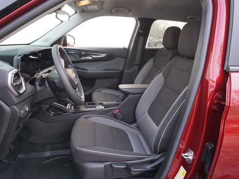 Used 2024 Chevrolet TrailBlazer LS w/ LPO, Blackout Package FWD image 10