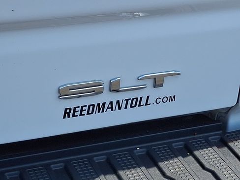 Used 2025 GMC Sierra 1500 SLT AWD/4WD image 32