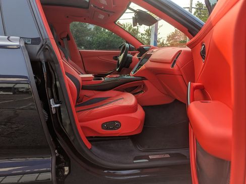 Used 2023 Aston Martin DBX 707 image 37