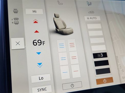 Used 2026 Land Rover Range Rover Velar Dynamic SE image 28