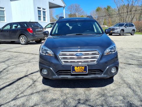 Used 2015 Subaru Outback 2.5i Premium AWD/4WD image 3