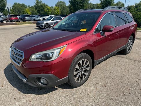 Used 2016 Subaru Outback 2.5i Limited AWD/4WD image 1