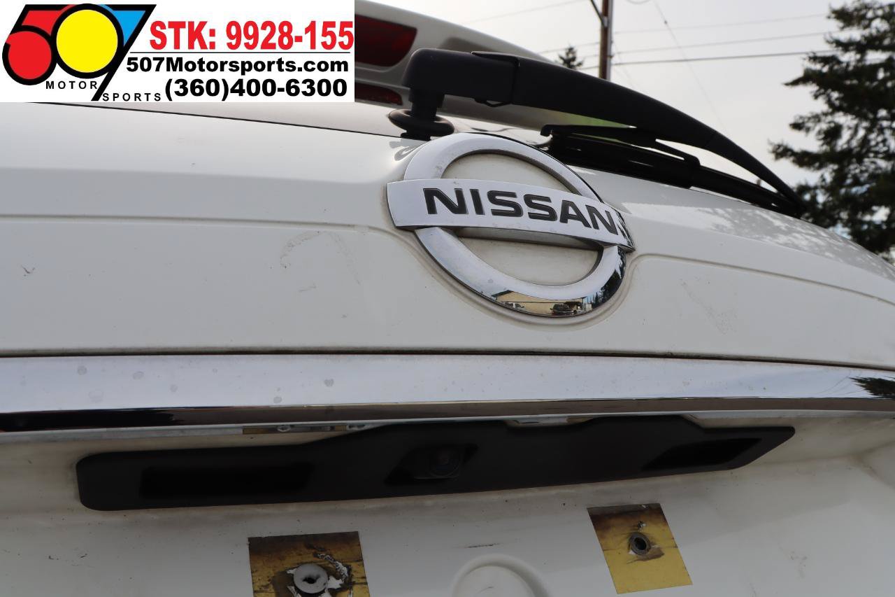 Used 2017 Nissan Rogue SV FWD image 17