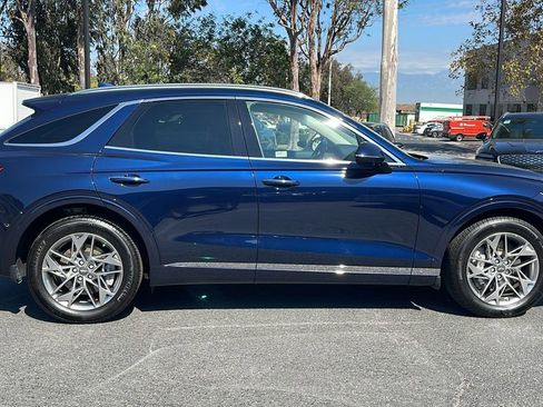 Used 2025 Genesis GV70 2.5T w/ Select Package image 6