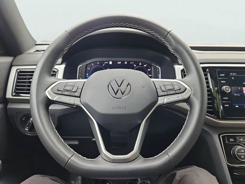 Used 2023 Volkswagen Atlas Cross Sport SEL AWD/4WD image 33