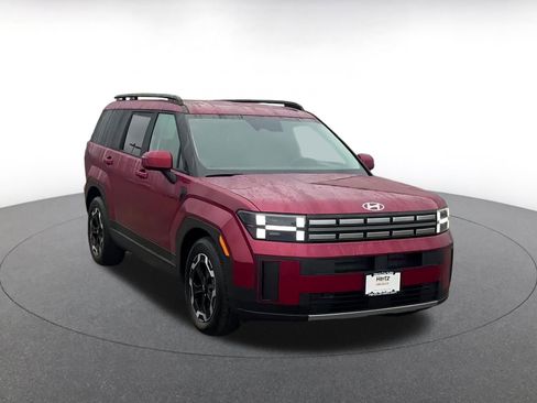 Used 2025 Hyundai Santa Fe SEL image 2