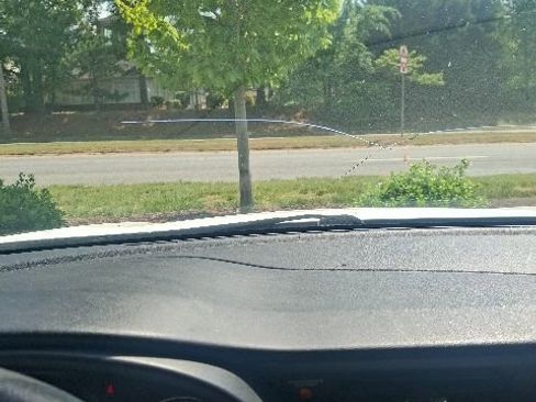 Used 2021 Nissan Kicks SR FWD image 21