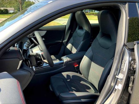 Certified 2026 Mercedes-Benz CLA 250 4MATIC image 12