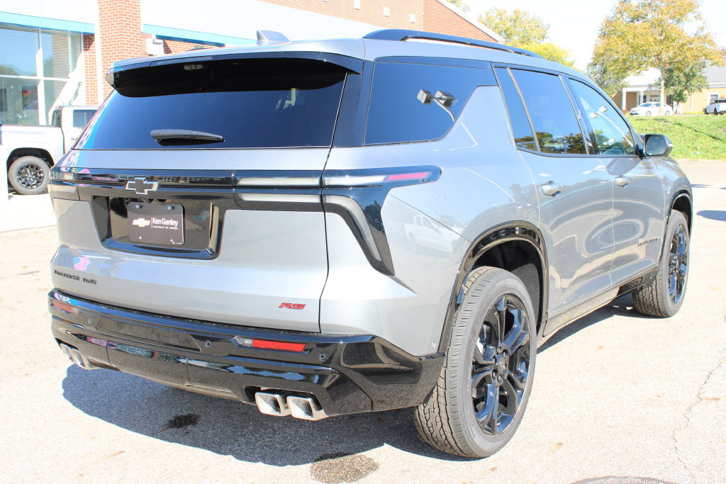 New 2027 Chevrolet Traverse RS w/ LPO, Floor Liner Package AWD/4WD image 42