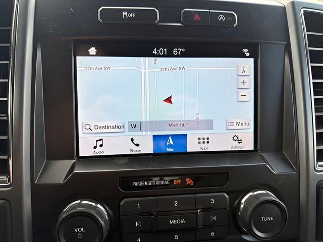 Used 2019 Ford F150 XLT w/ Equipment Group 302A Luxury AWD/4WD image 12