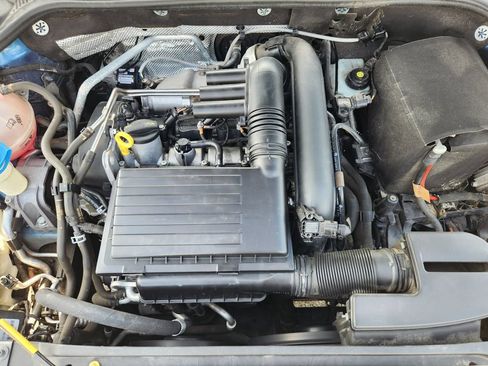 Used 2017 Volkswagen Jetta SE FWD image 23