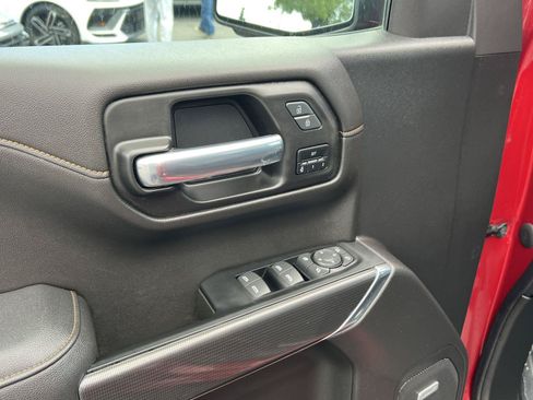 Used 2022 GMC Sierra 1500 AT4 w/ AT4 Premium Package AWD/4WD image 32