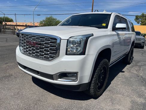 Used 2018 GMC Yukon XL Denali w/ Open Road Package AWD/4WD image 7