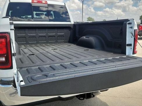 New 2026 RAM 2500 Tradesman AWD/4WD image 42