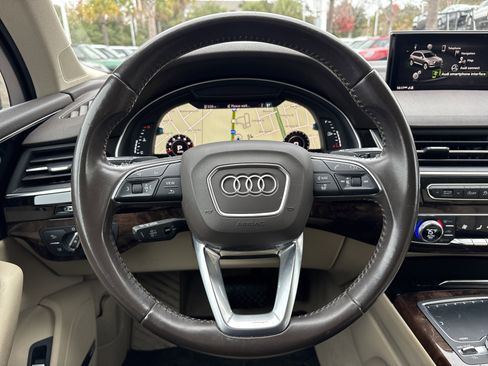 Used 2019 Audi Q7 3.0T Prestige w/ Prestige Package image 18
