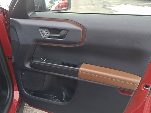 Used 2021 Ford Bronco Sport Outer Banks image 10