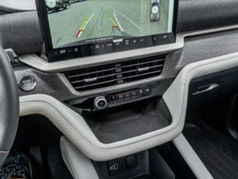 New 2026 Ford Explorer Platinum AWD/4WD image 39