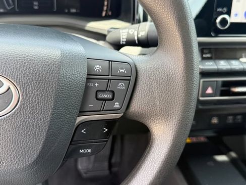 Used 2025 Toyota Camry LE FWD image 14