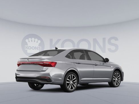 Used 2025 Volkswagen Jetta S image 4