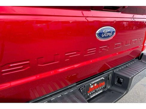 Used 2025 Ford F450 Lariat w/ Lariat Ultimate Package AWD/4WD image 32