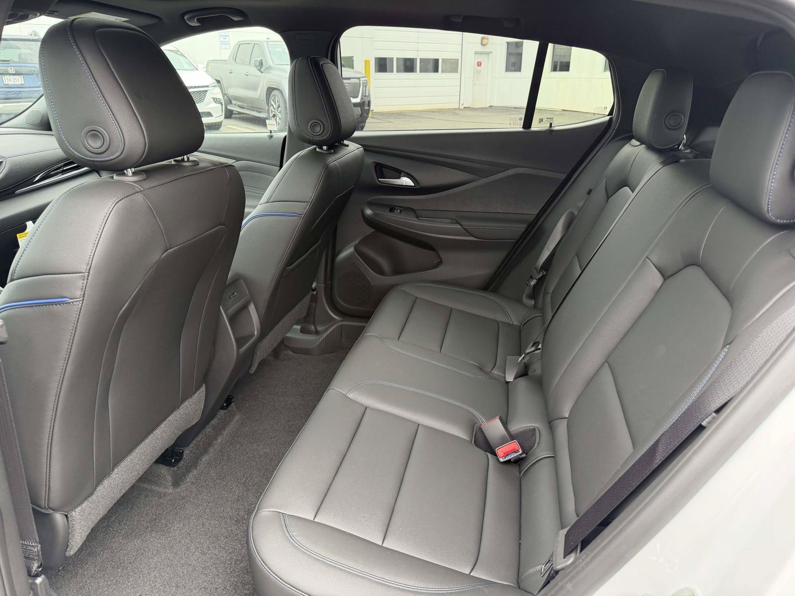 New 2026 Buick Envista Sport Touring w/ Convenience I Package FWD image 9