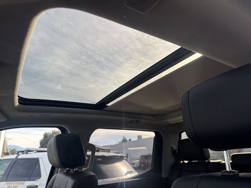 Used 2022 Toyota Tundra Limited image 13