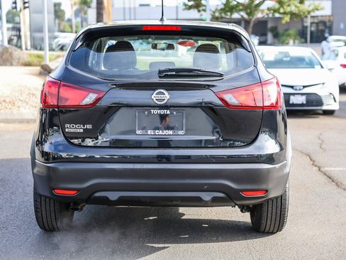 Used 2019 Nissan Rogue Sport S FWD image 21