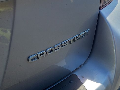 Used 2020 Subaru Crosstrek 2.0i Premium image 5