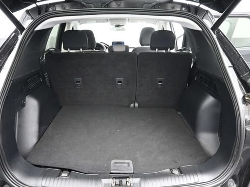 Used 2022 Ford Escape SE w/ Convenience Package AWD/4WD image 6
