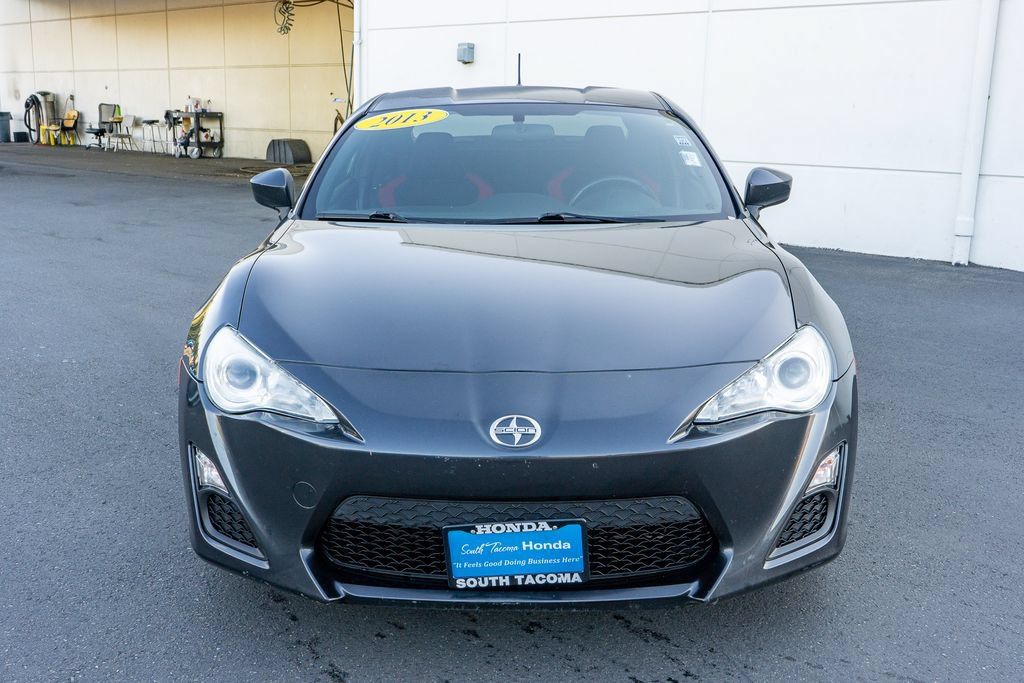 Used 2013 Scion FR-S RWD image 4
