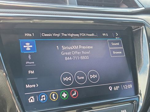 Used 2021 Chevrolet TrailBlazer RS w/ Sun and Liftgate Package image 27