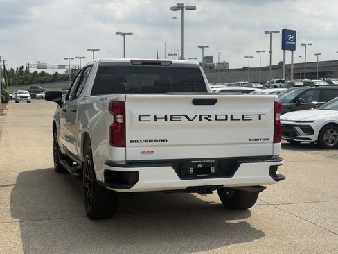 Used 2023 Chevrolet Silverado 1500 Custom w/ LPO, Dark Essentials Package AWD/4WD image 7