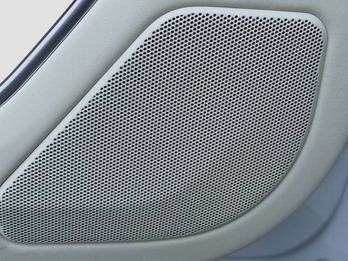 New 2026 Land Rover Range Rover SE image 24