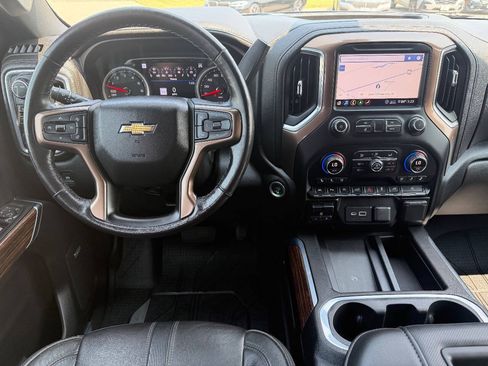 Used 2020 Chevrolet Silverado 1500 High Country AWD/4WD image 17