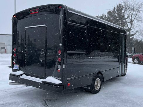 Used 2025 Ford E-450 and Econoline 450 Super Duty w/ Shuttle Bus Prep Package image 14