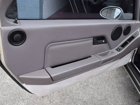 Used 1993 Porsche 928 GTS RWD image 33