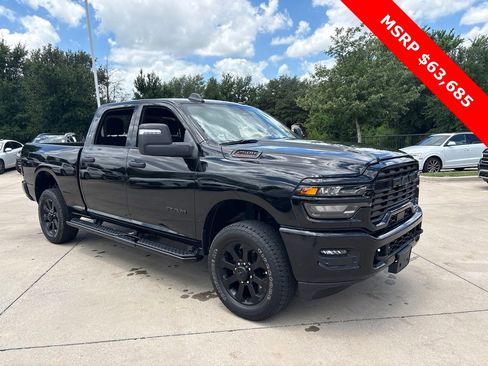 Used 2025 RAM 2500 Big Horn AWD/4WD image 3