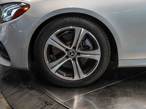 Used 2019 Mercedes-Benz E 300 image 9