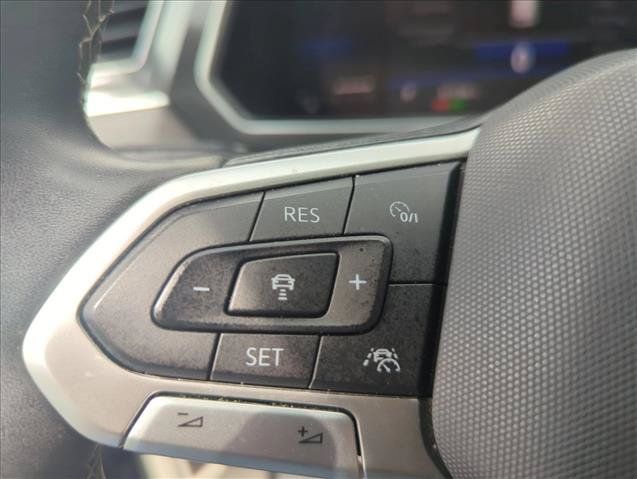 Used 2023 Volkswagen Tiguan SE FWD image 22