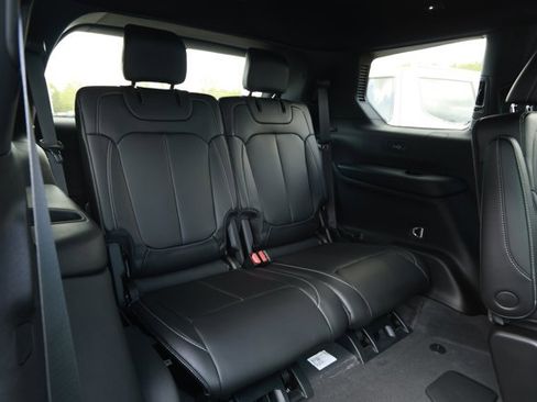 New 2026 Jeep Grand Cherokee L Limited RWD image 35