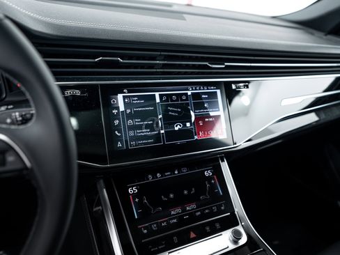 New 2026 Audi Q8 Premium Plus image 12