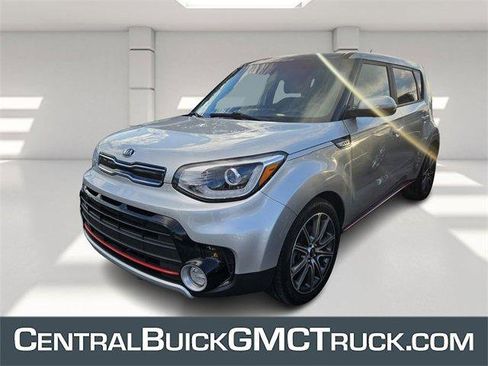 Used 2019 Kia Soul ! w/ Technology Package image 1