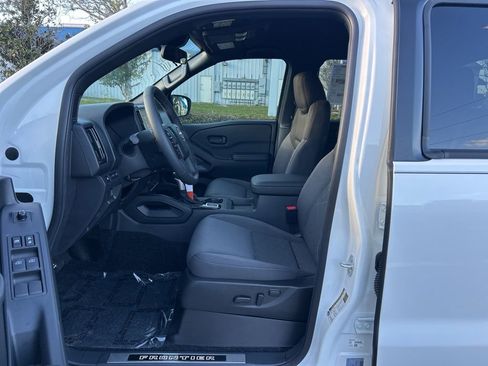 New 2026 Nissan Frontier SV AWD/4WD image 16